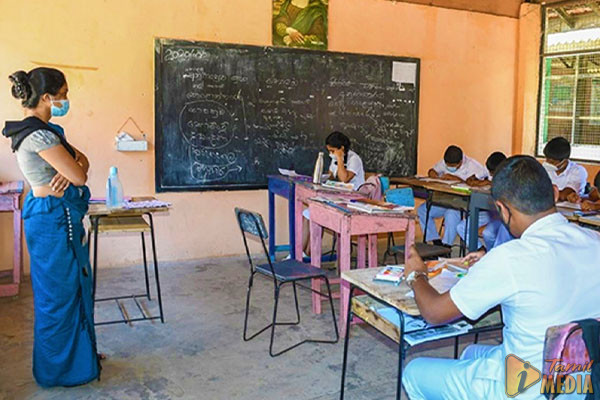 வடக்கு கிழக்கில் தொண்டர் ஆசிரியர்களுக்கு நிரந்தர நியமனம்
