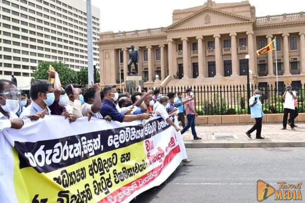 O/Lவிடைத்தாள்களைத் திருத்தும் பணிகள் இடைநிறுத்தம்!