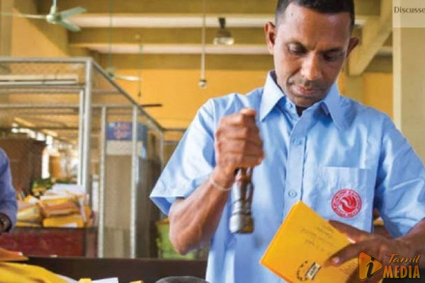  தேங்கி கிடக்கும் 15 லட்சத்திற்கும் மேற்பட்ட கடிதங்கள்!