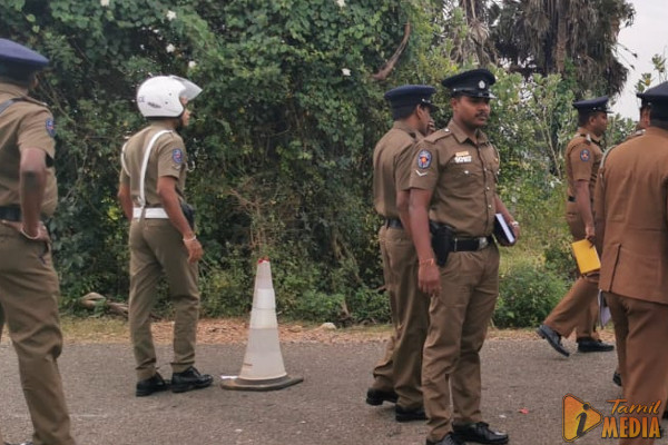 கூரிய ஆயுதத்தால் தாக்கப்பட்டு நபர் ஒருவர் கொலை ; தீவிர விசாரணையில் பொலிஸார்
