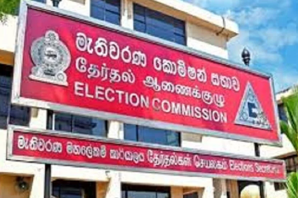 700 வேட்பாளர்கள் வெளிநாடுக்கு ; தேர்தல் ஆணைக்குழுவுக்கு புதிய சிக்கல்