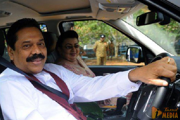 மஹிந்த ராஜபக்ஷ பயன்படுத்திய வாகனங்கள் மீண்டும் கையளிப்பு