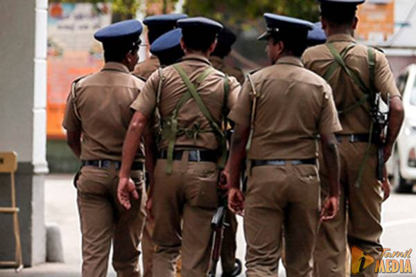 பலா மரத்தை வெட்டிய தந்தைக்கு அருகில் நின்ற மகன் பரிதாப மரணம்