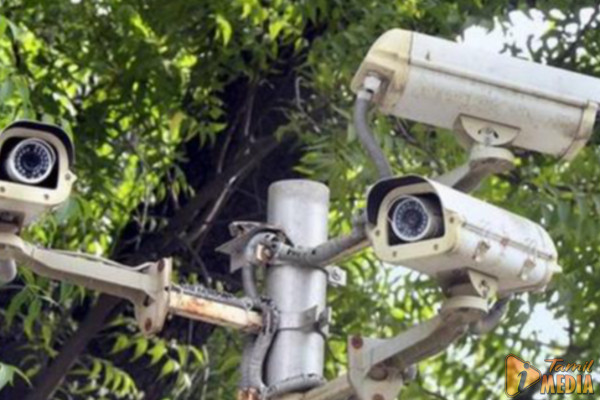  யாழில் வீதிகளில் குப்பை போடுபவர்களை கண்காணிக்க ; சிசிடிவி கேமரா